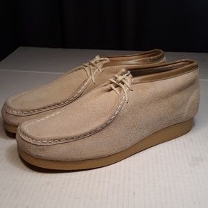 Oak Harbor 12EE tan suede leather wallabies